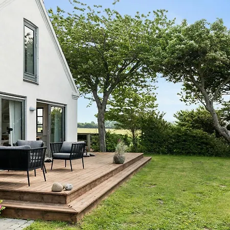 With A View Over The Baltic Sea Hébergement de vacances Nysted